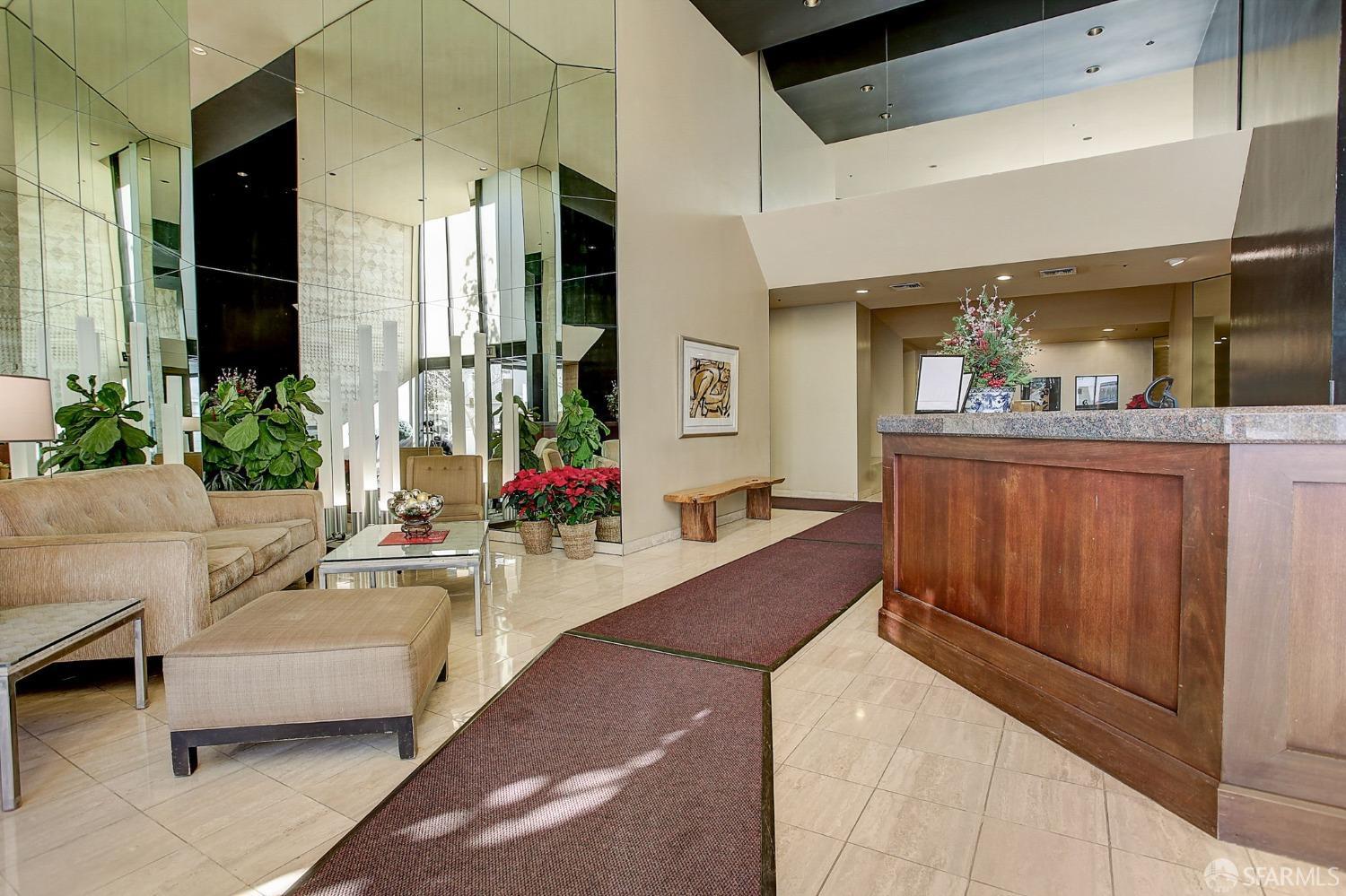 900 Bush Street Unit: 517