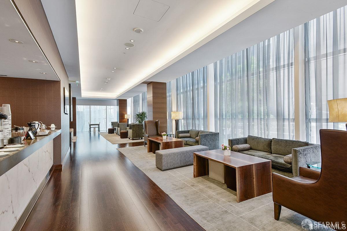 301 Mission Street Unit: 8J