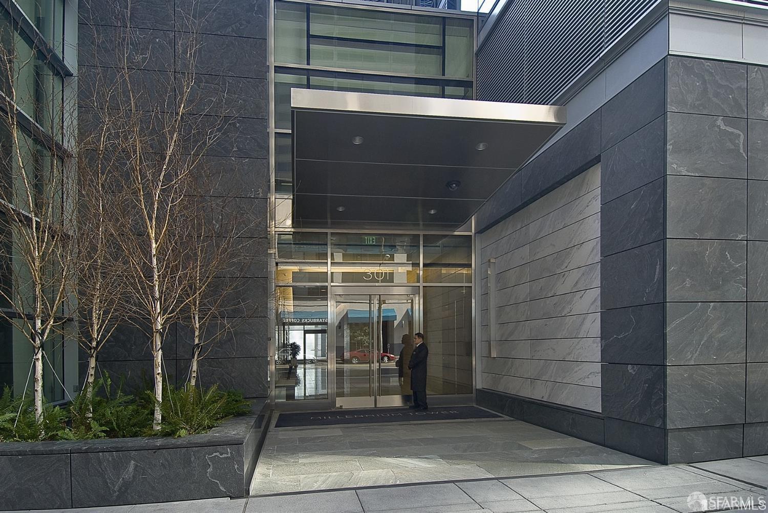 301 Mission Street Unit: 8J