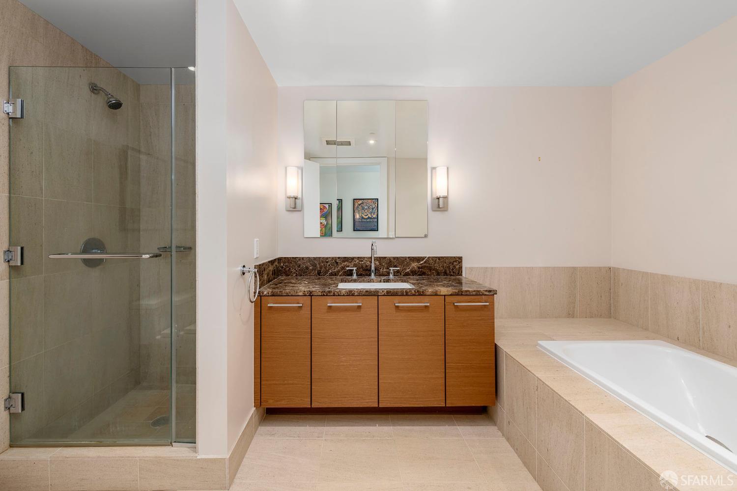 301 Mission Street Unit: 8J