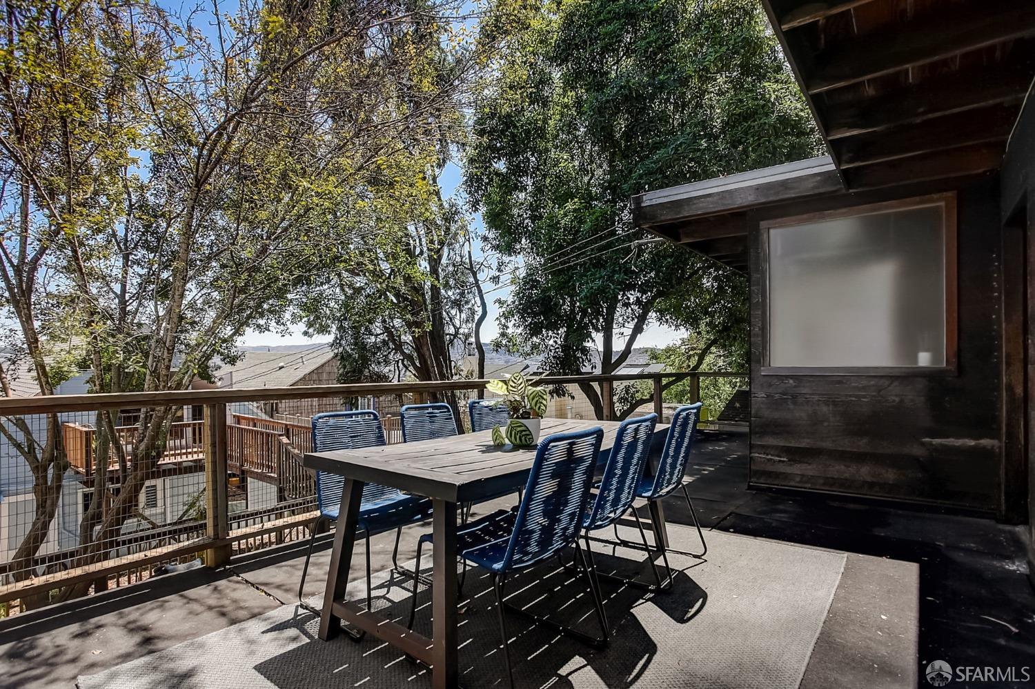 216 Bemis Street