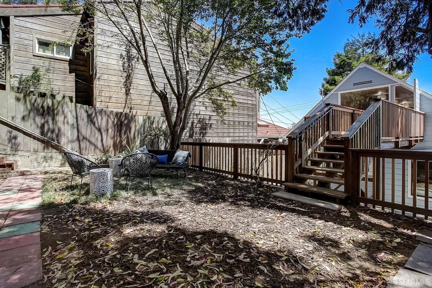 216 Bemis Street