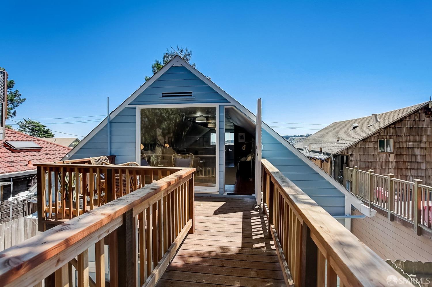 216 Bemis Street