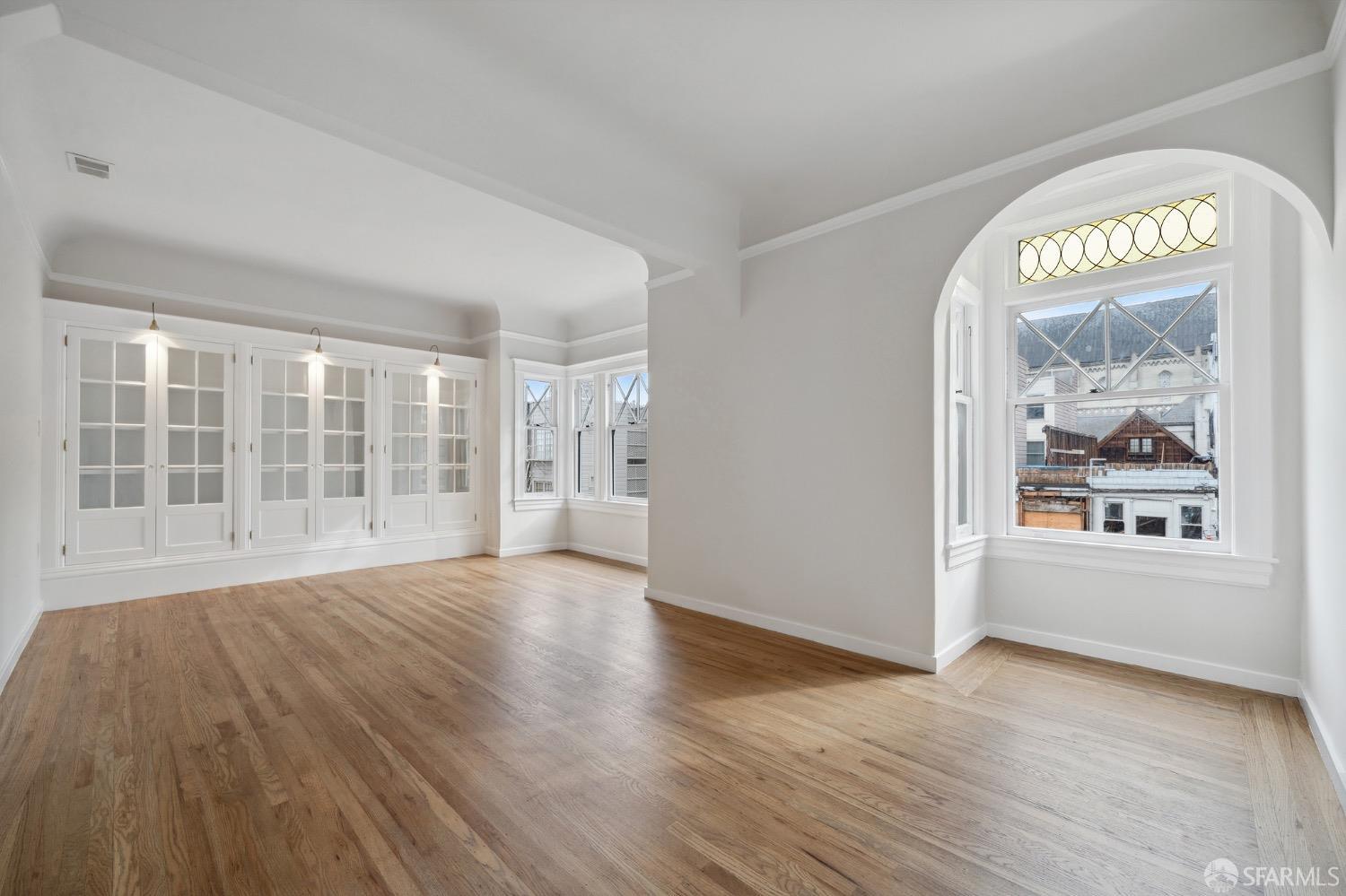 62 Pleasant Street