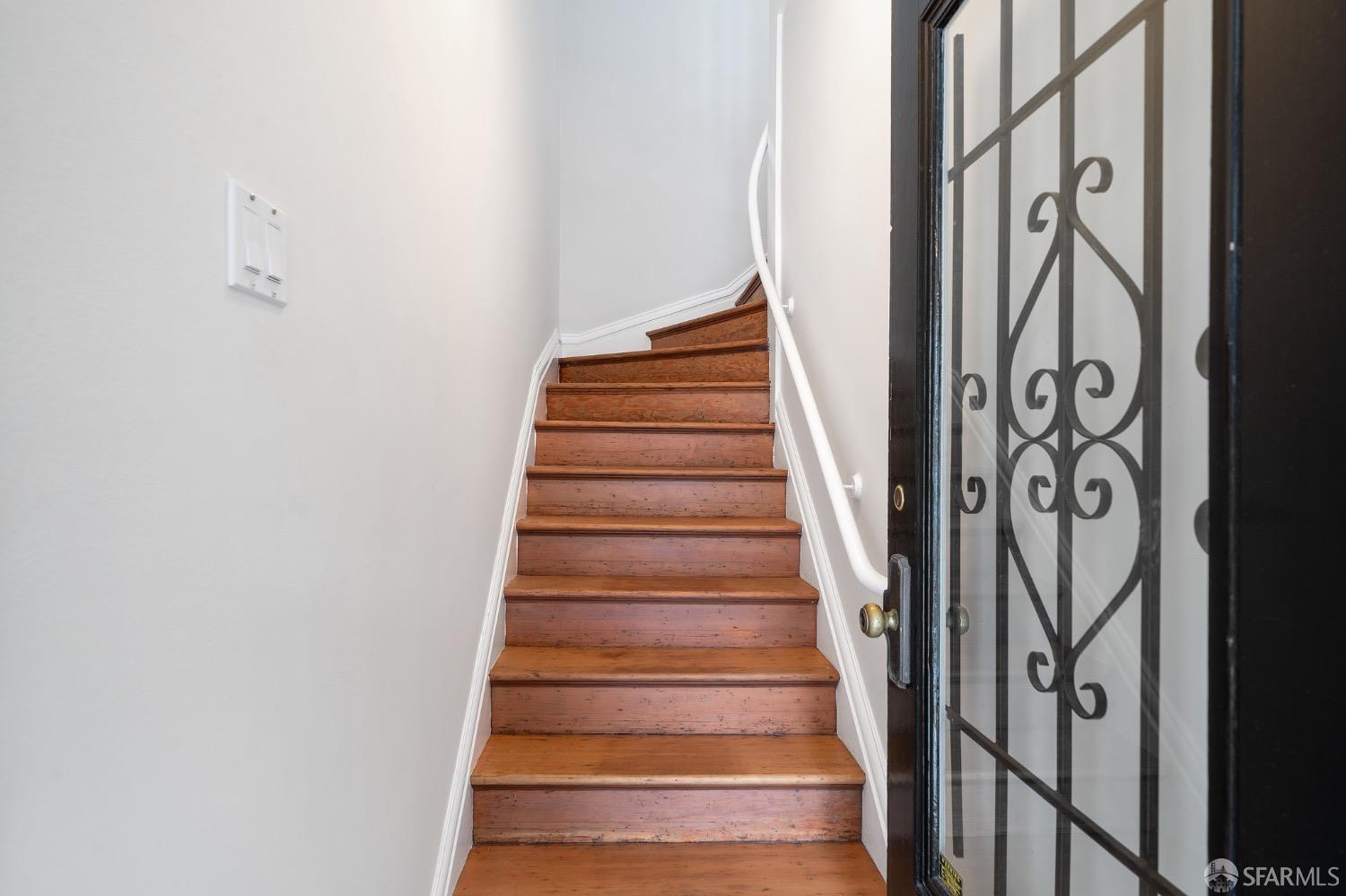 62 Pleasant Street