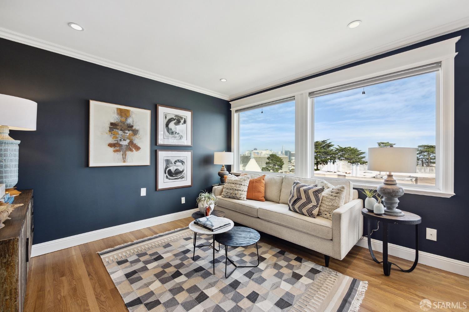 14 Divisadero Street