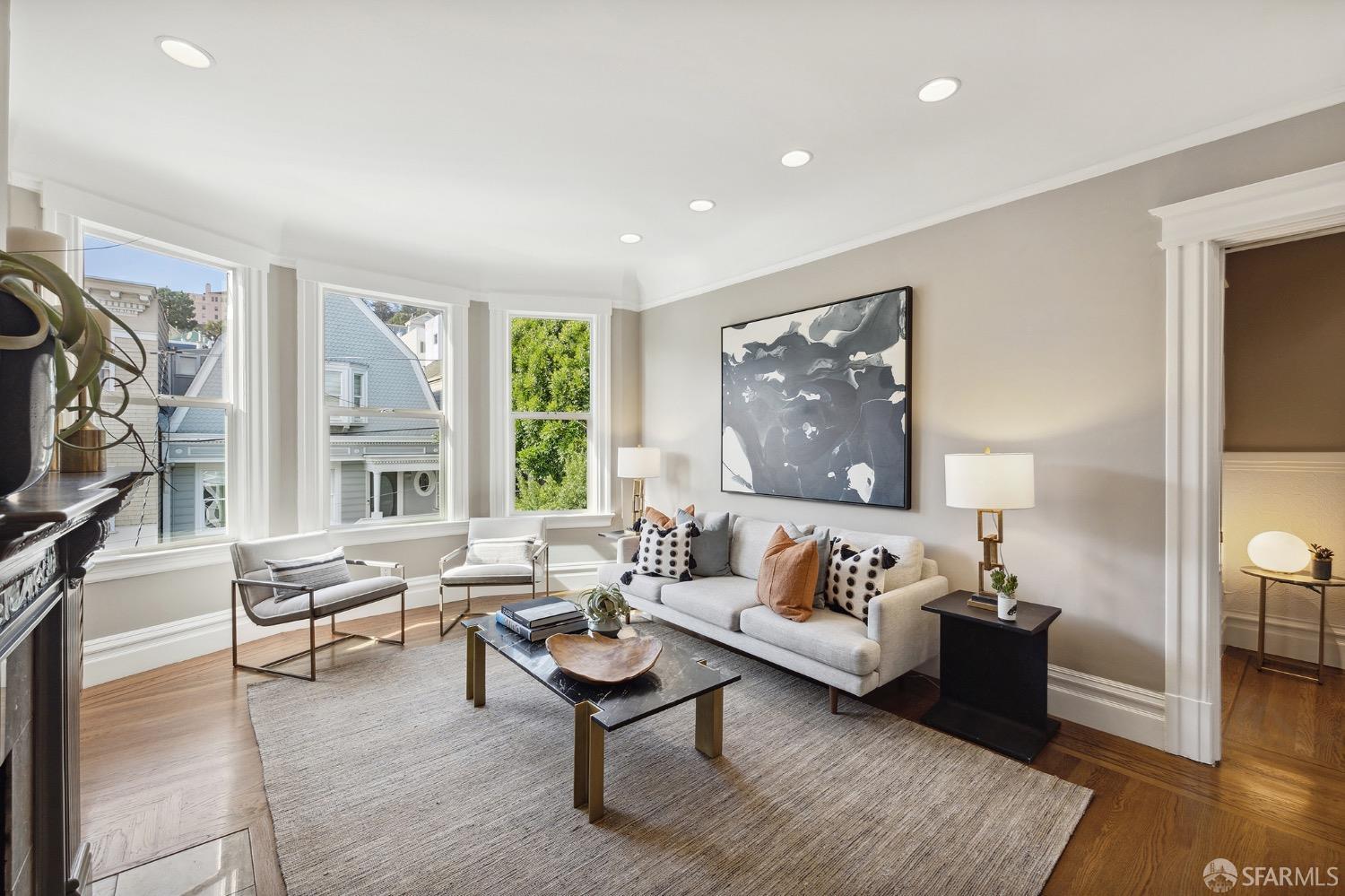 14 Divisadero Street