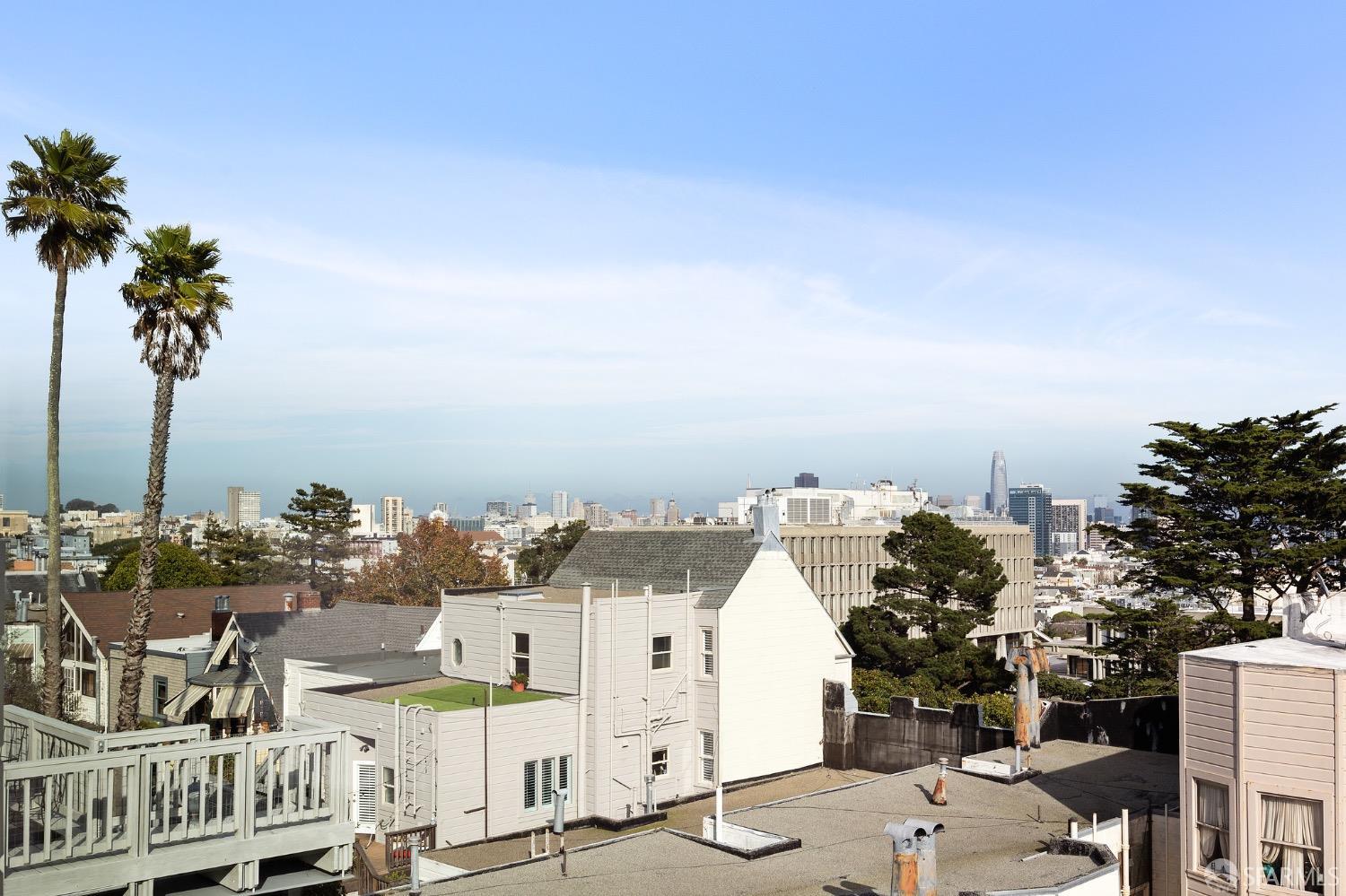 14 Divisadero Street