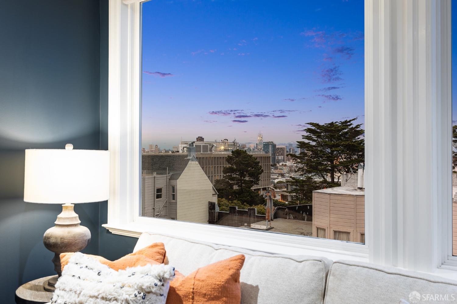 14 Divisadero Street