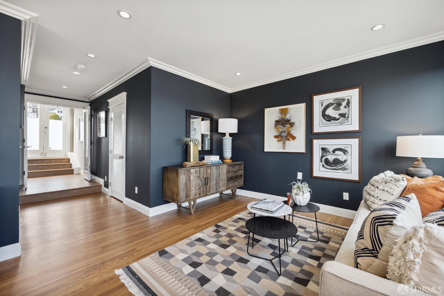 14 Divisadero Street