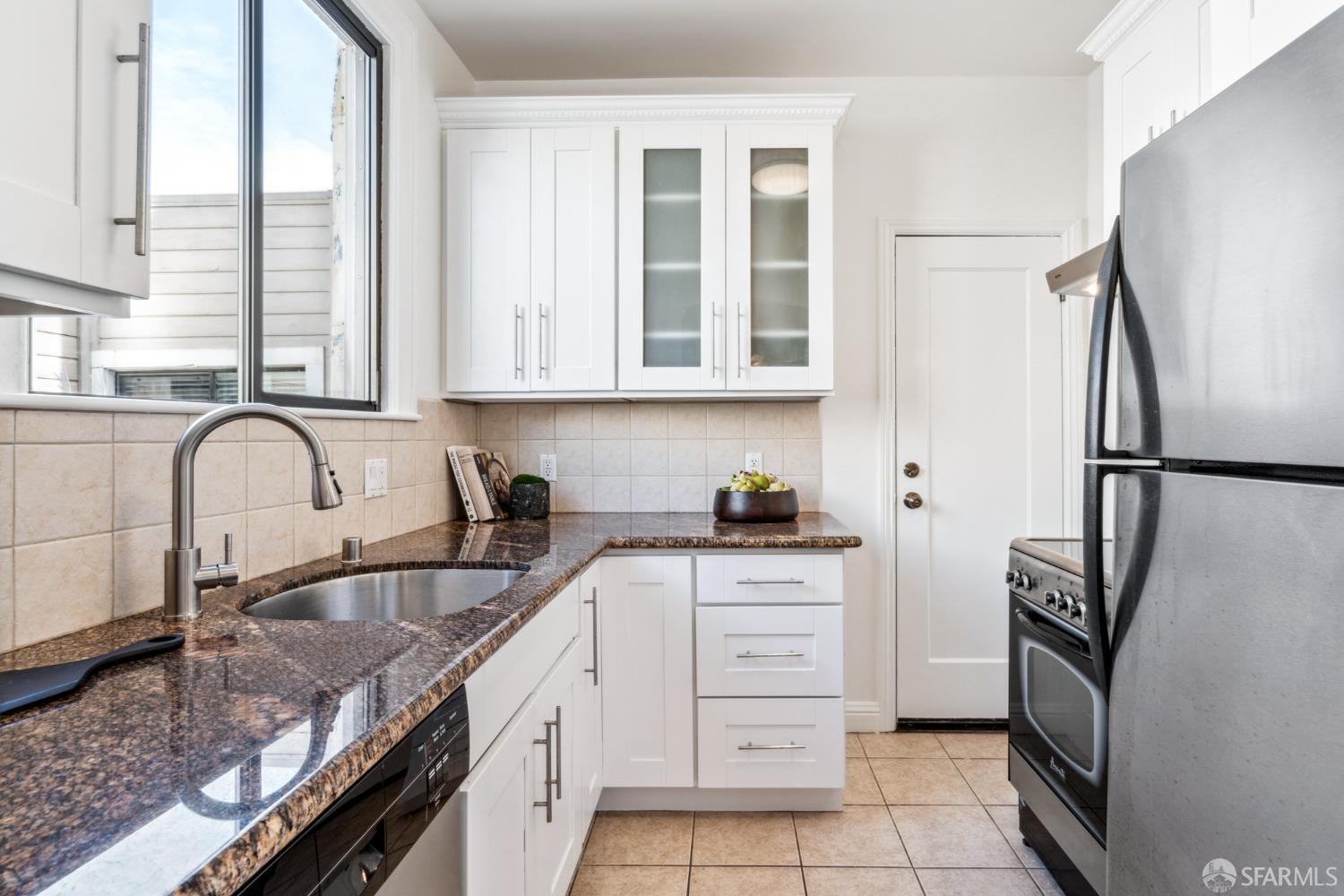 1890 Jefferson Street # 303