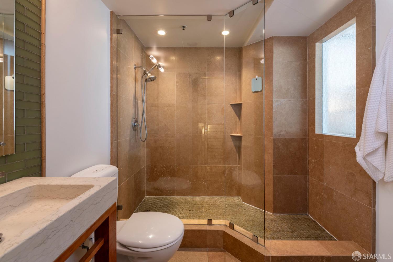 1 Bluxome Street Unit: 403