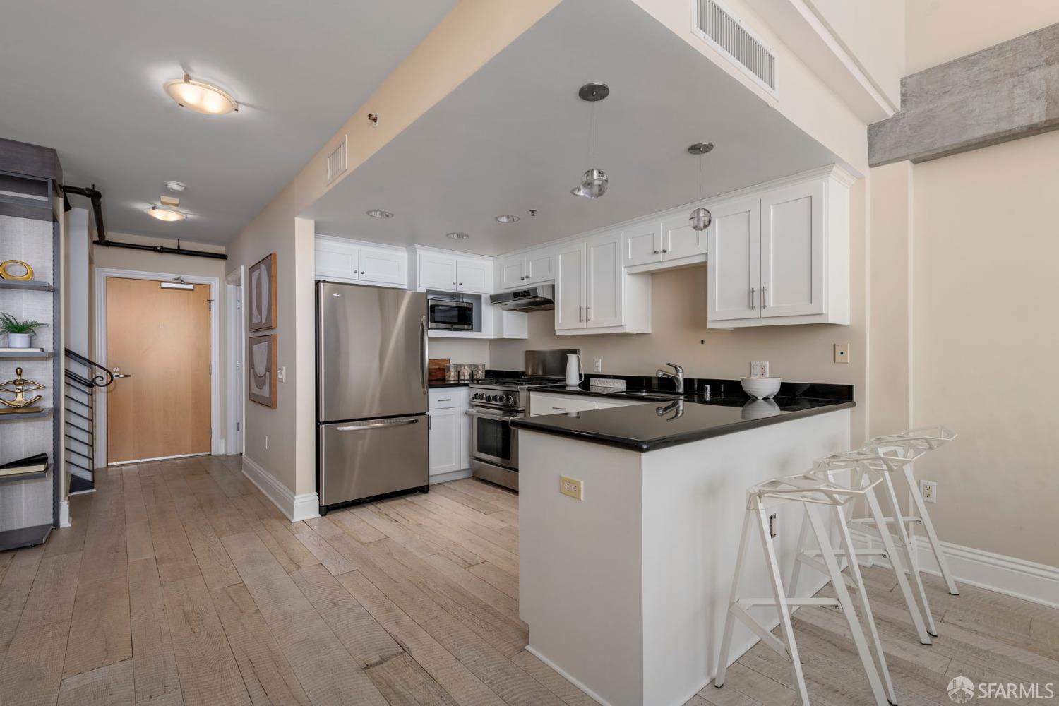1 Bluxome Street Unit: 403