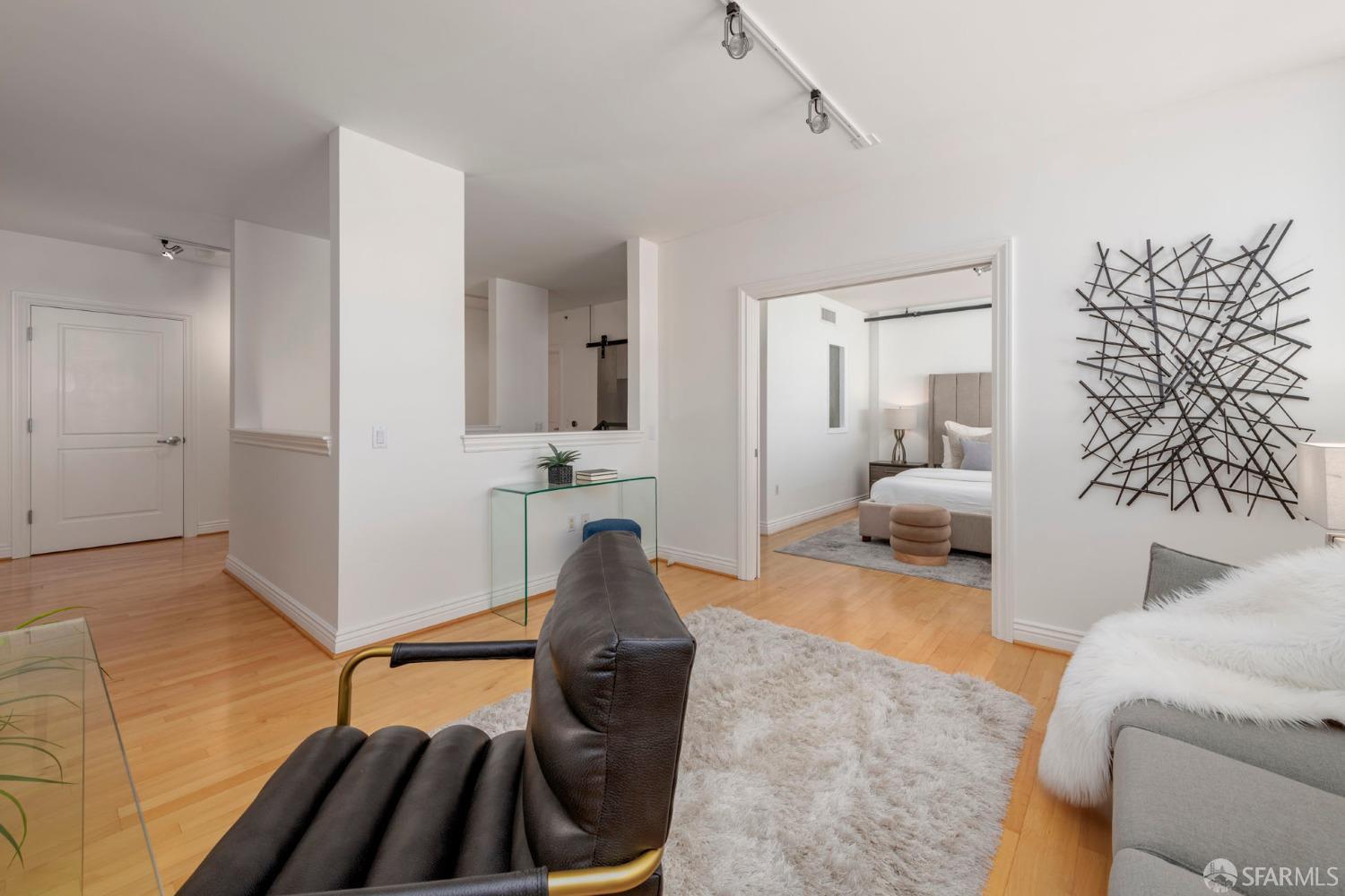 1 Bluxome Street Unit: 403