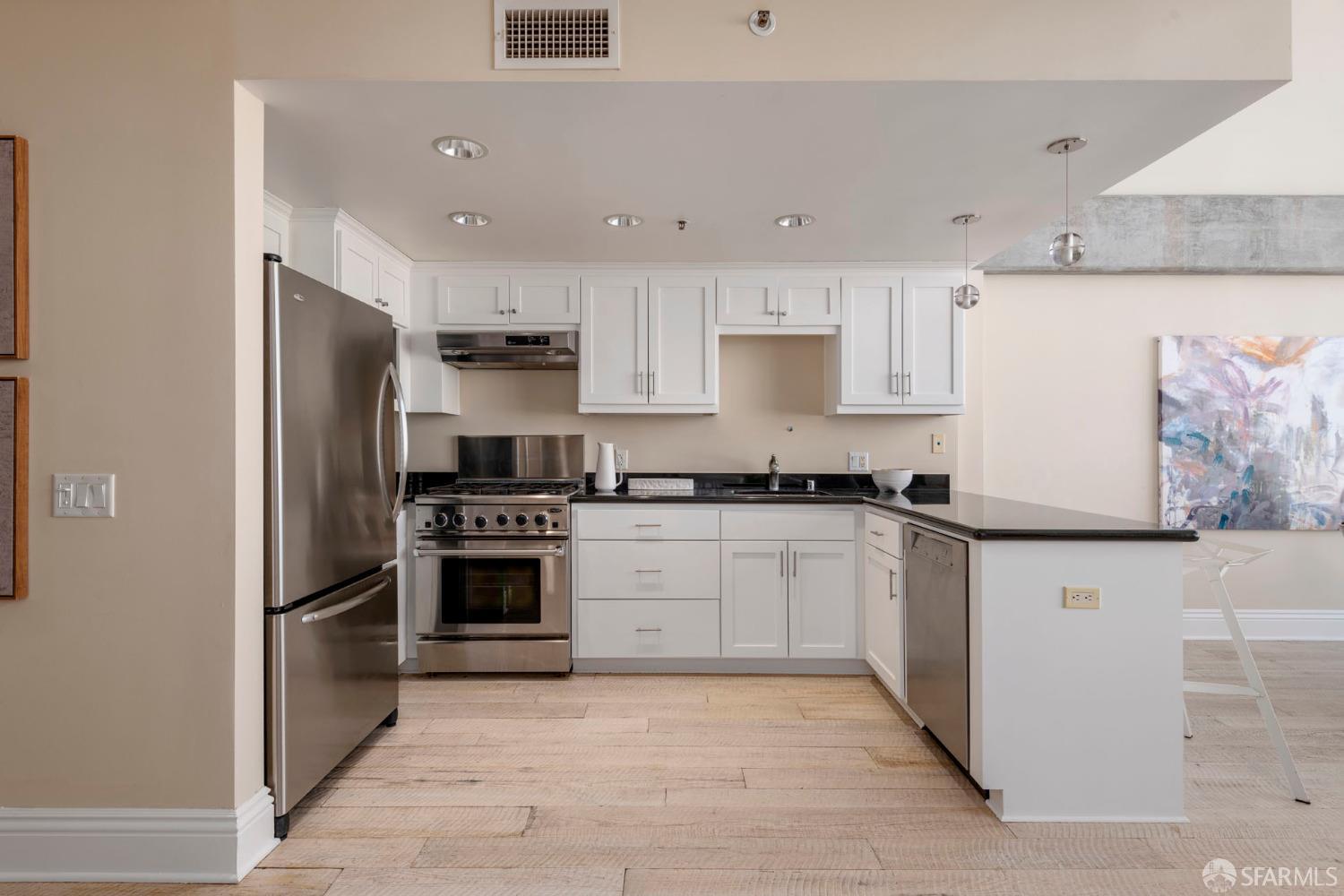 1 Bluxome Street Unit: 403