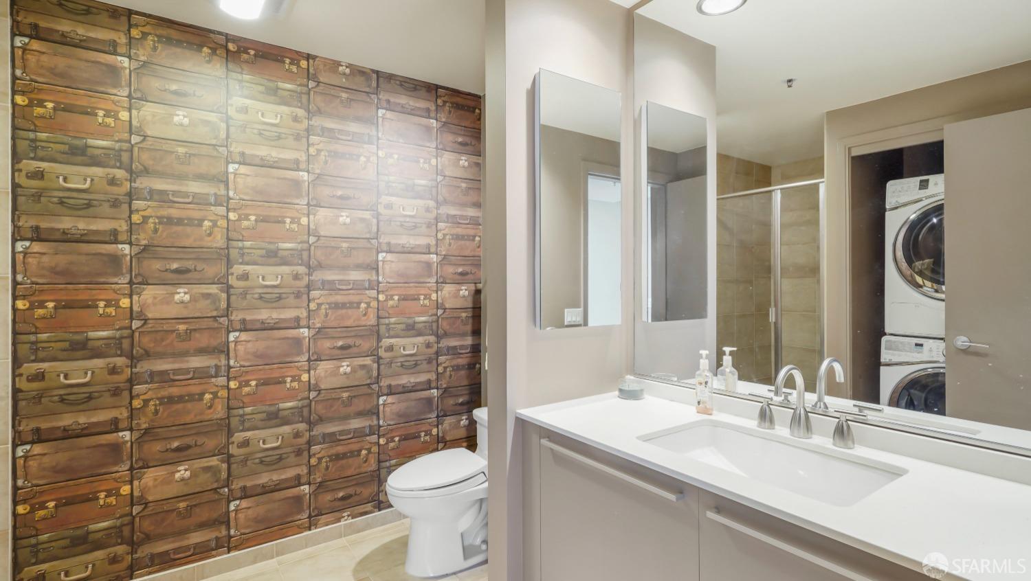 425 1st Street Unit: 5303