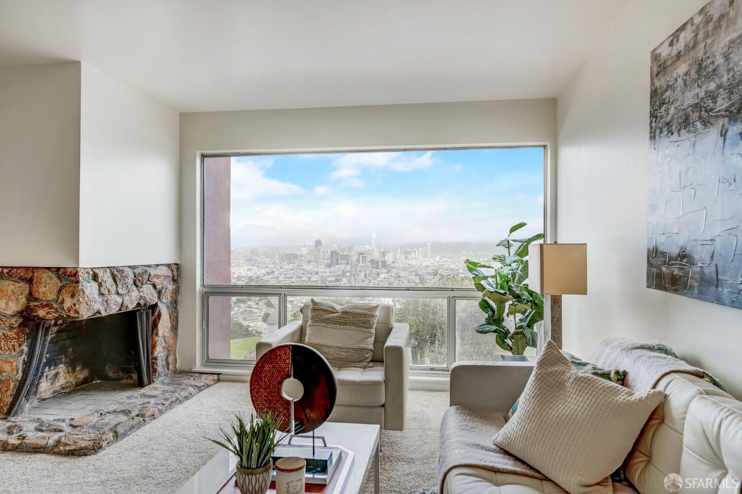 655 Corbett Avenue # 505