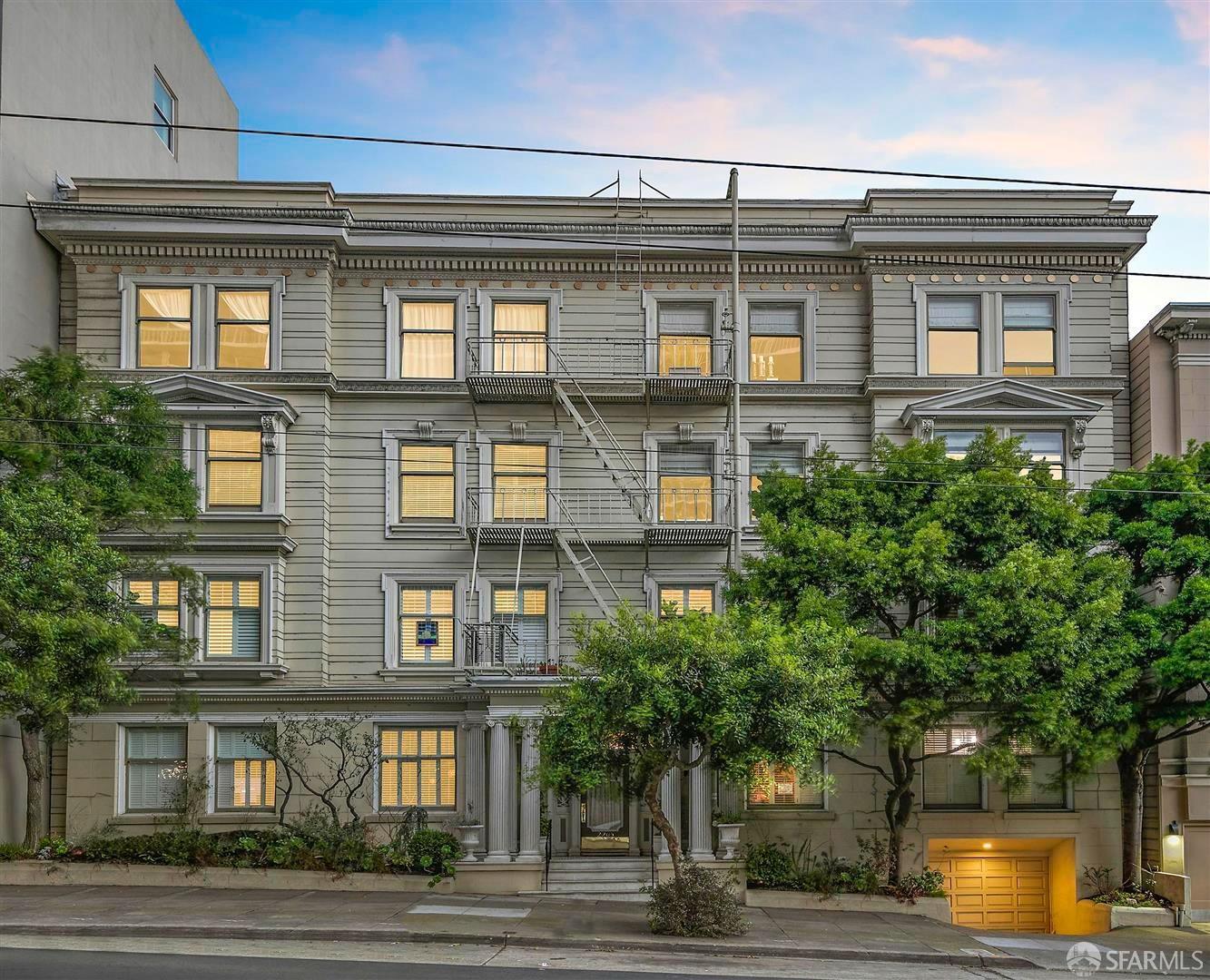 2205 Sacramento Street # 301