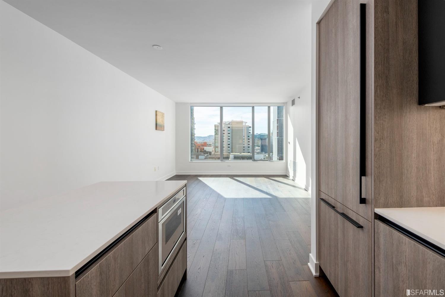 201 Folsom Street # 20H