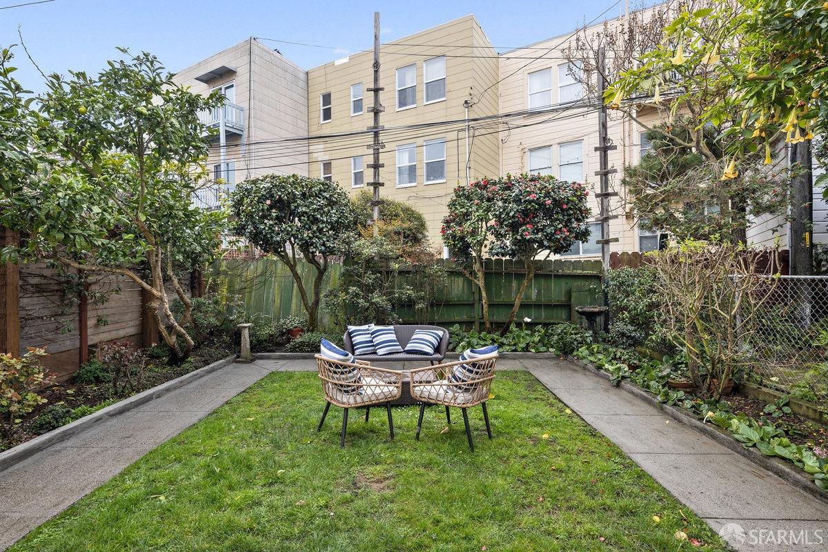 139-141 Alhambra Street