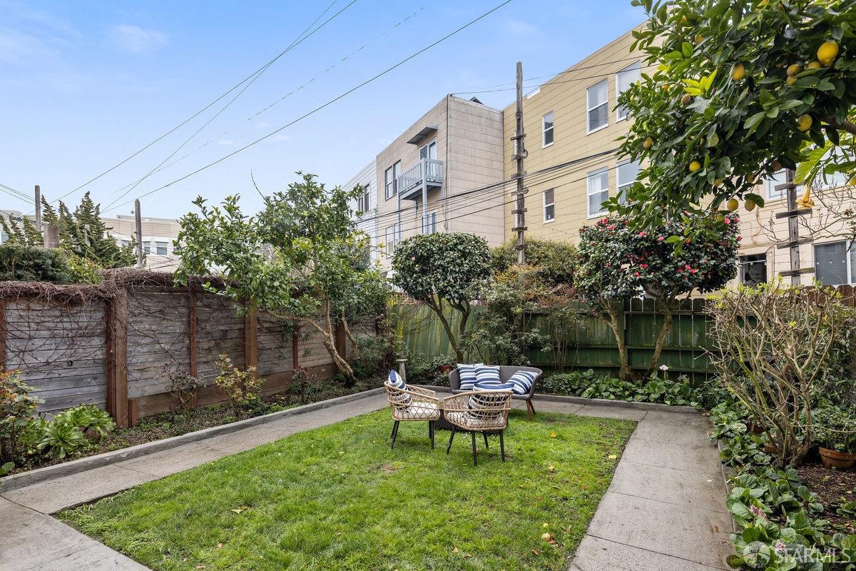 139-141 Alhambra Street