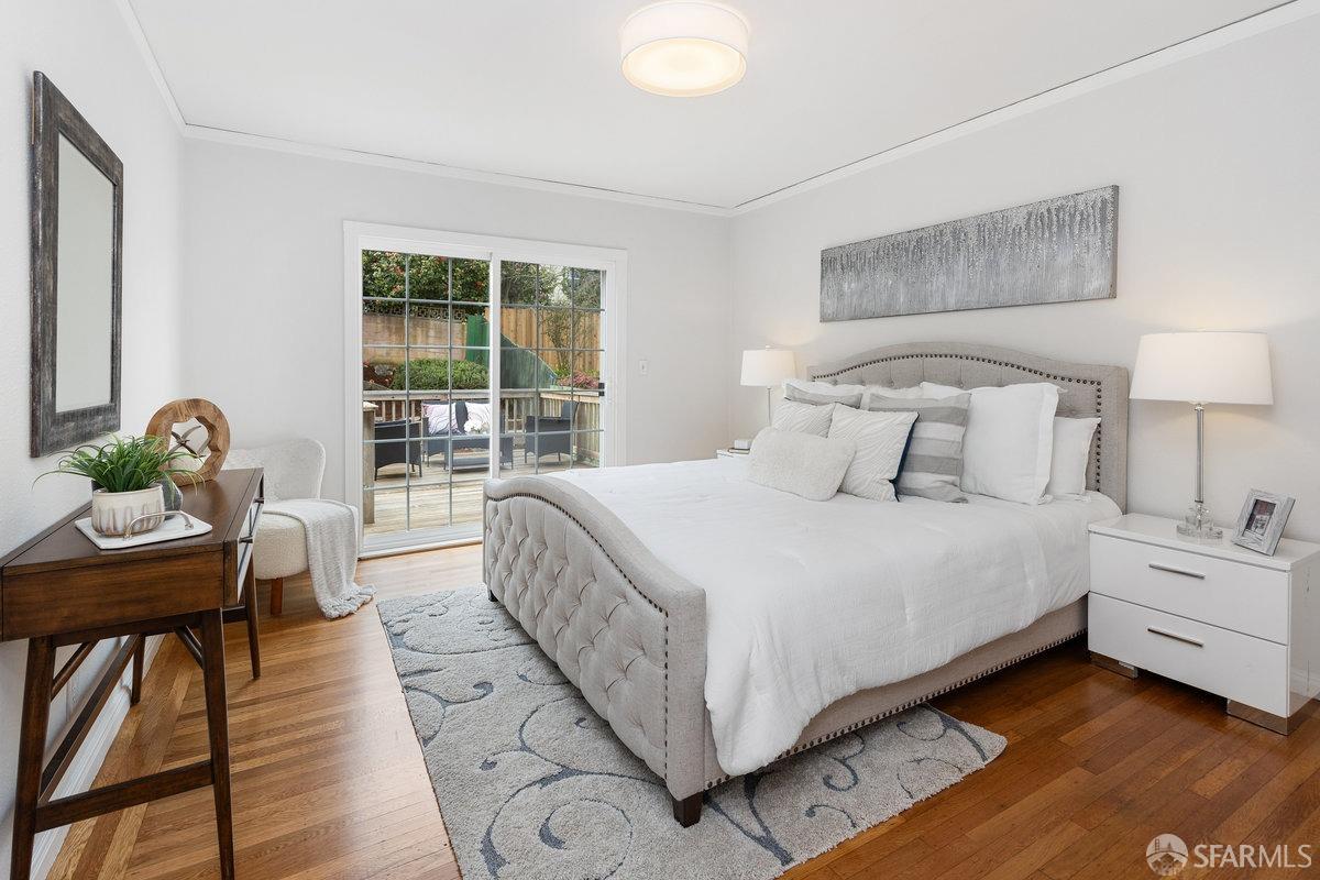 2 Sequoia Way