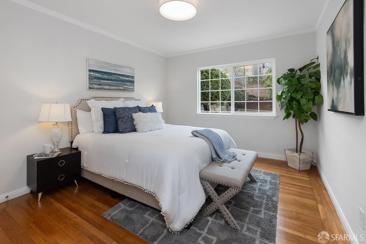 2 Sequoia Way