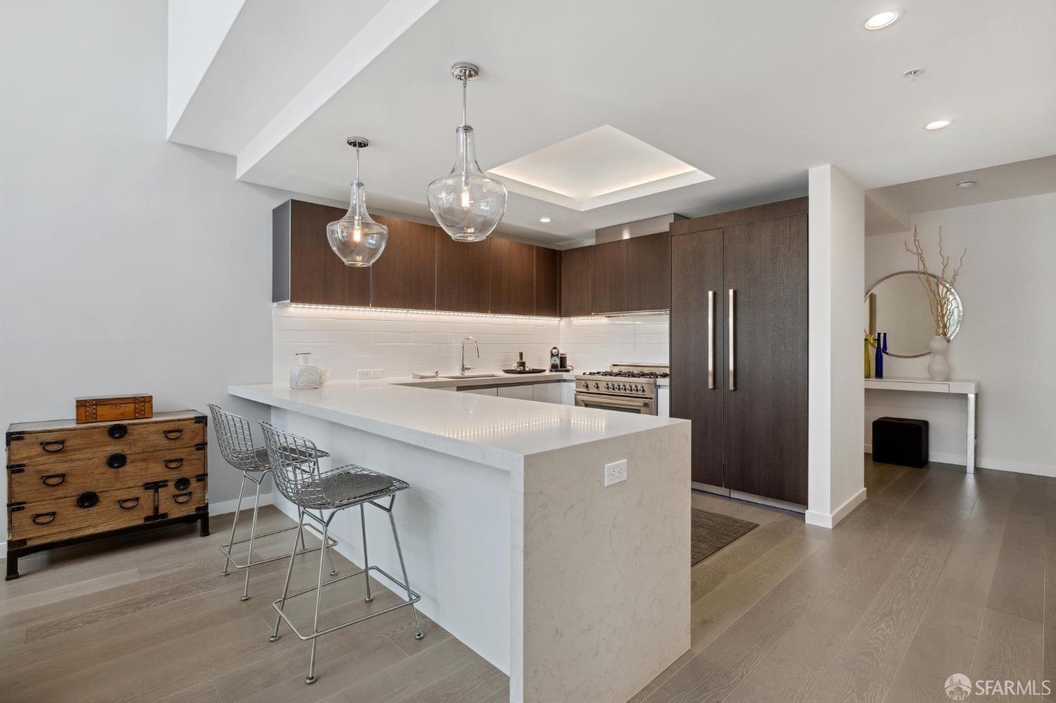 1501 Filbert Street Unit: TH1A