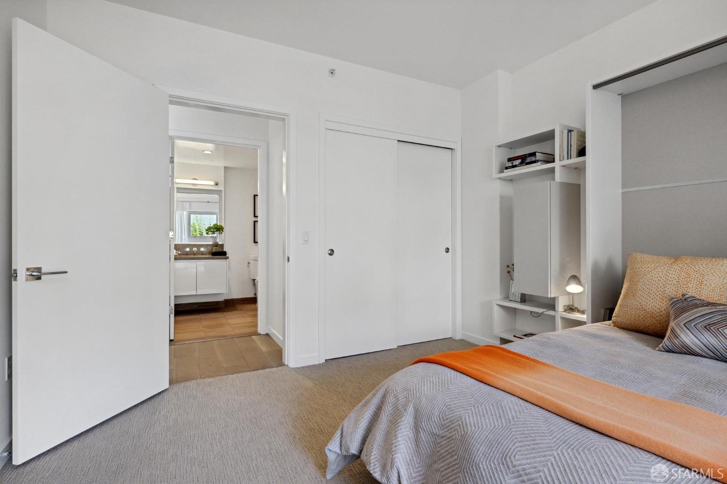 1501 Filbert Street Unit: TH1A