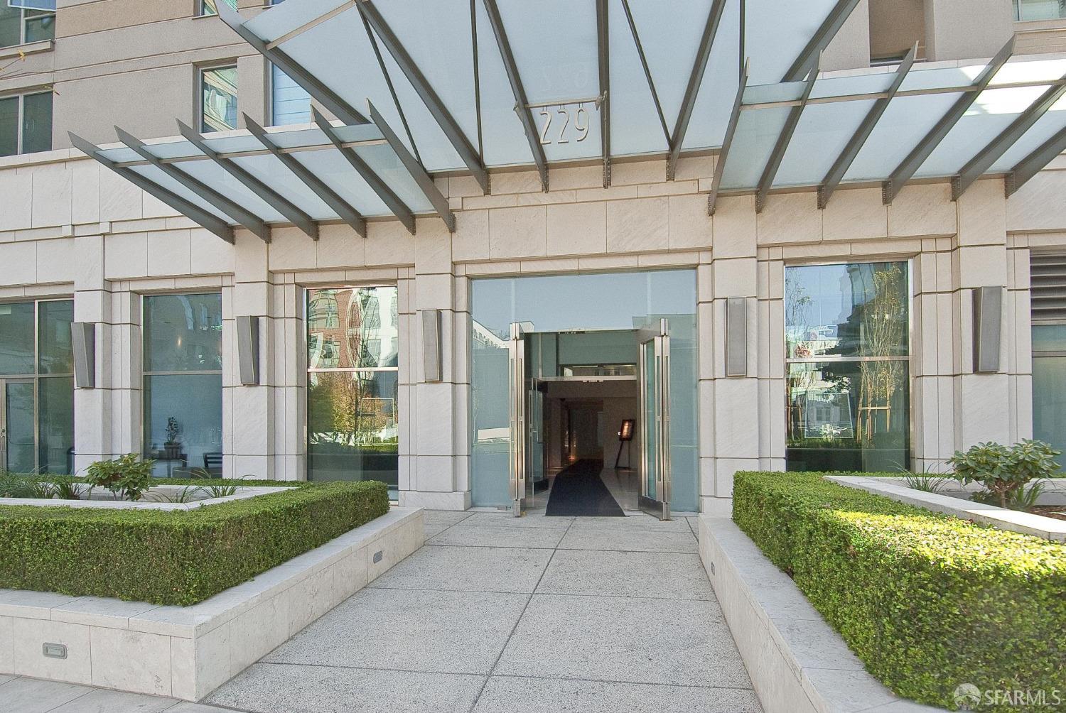 239 Brannan Street # 5D