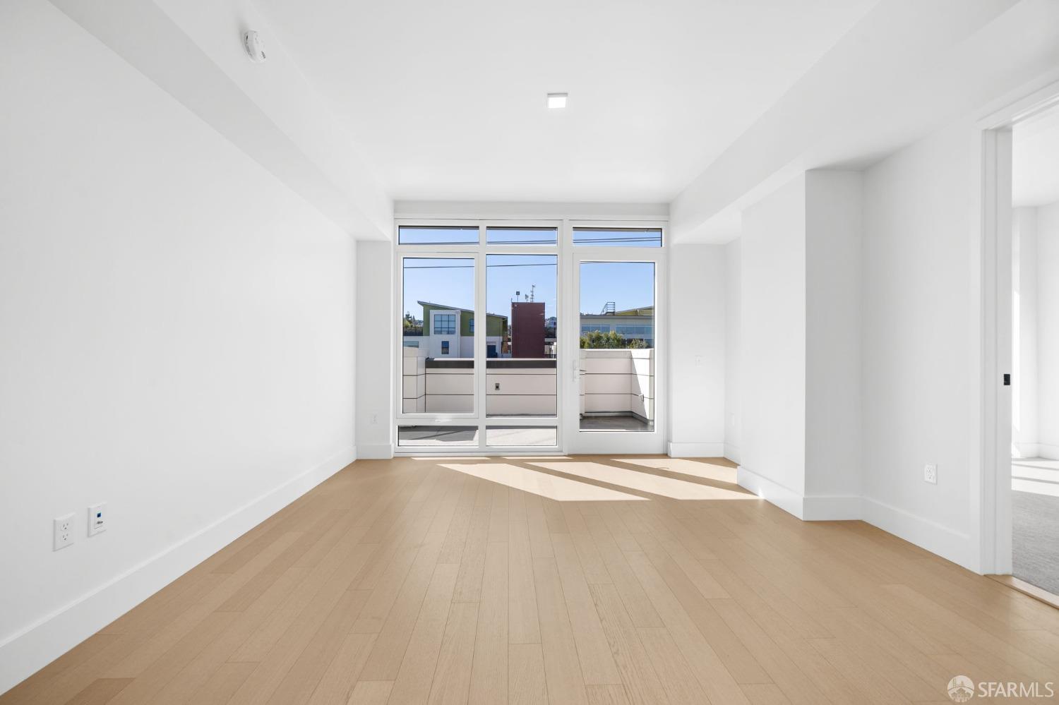 950 Tennessee Street # 404
