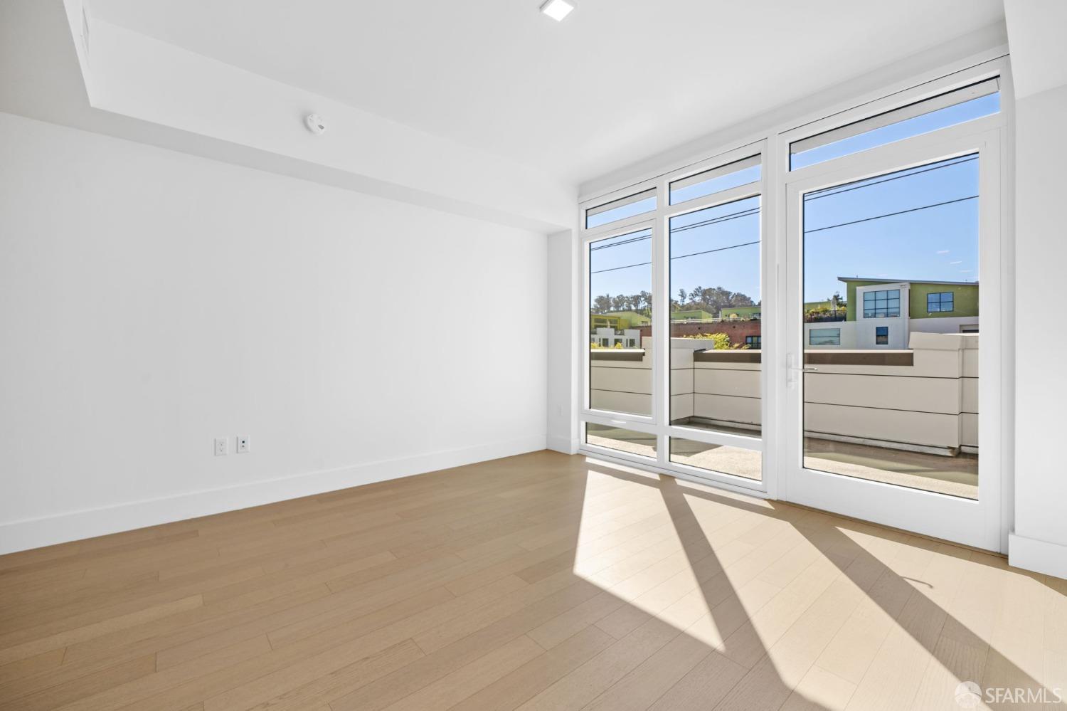 950 Tennessee Street # 404