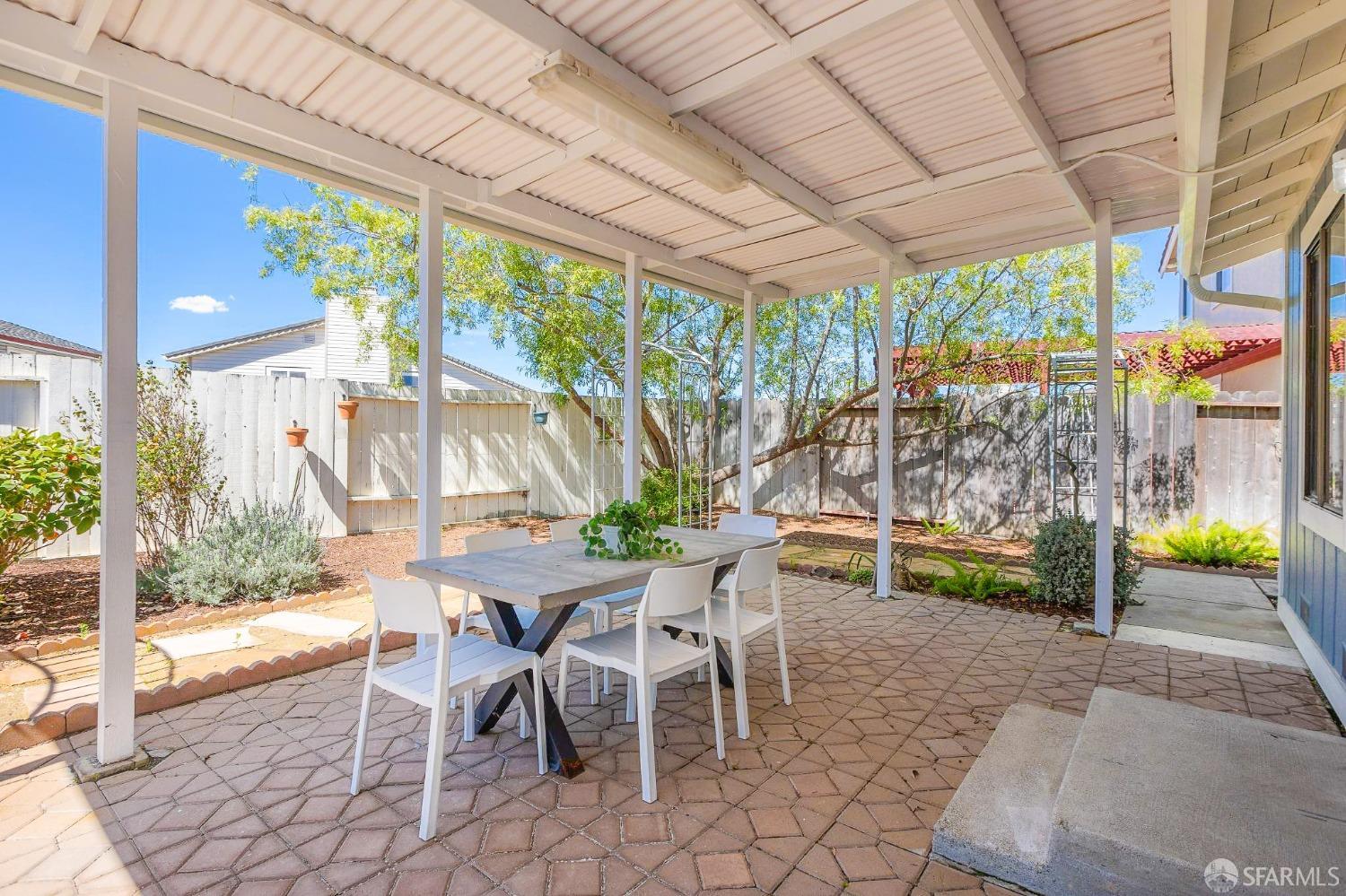 223 Beechnut Street