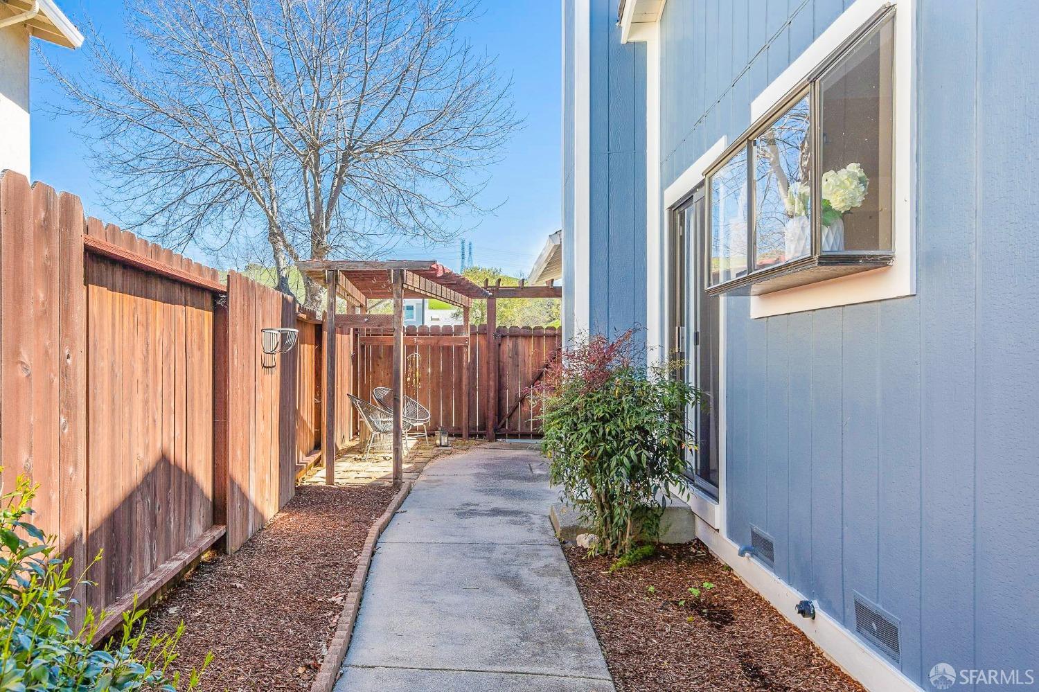 223 Beechnut Street