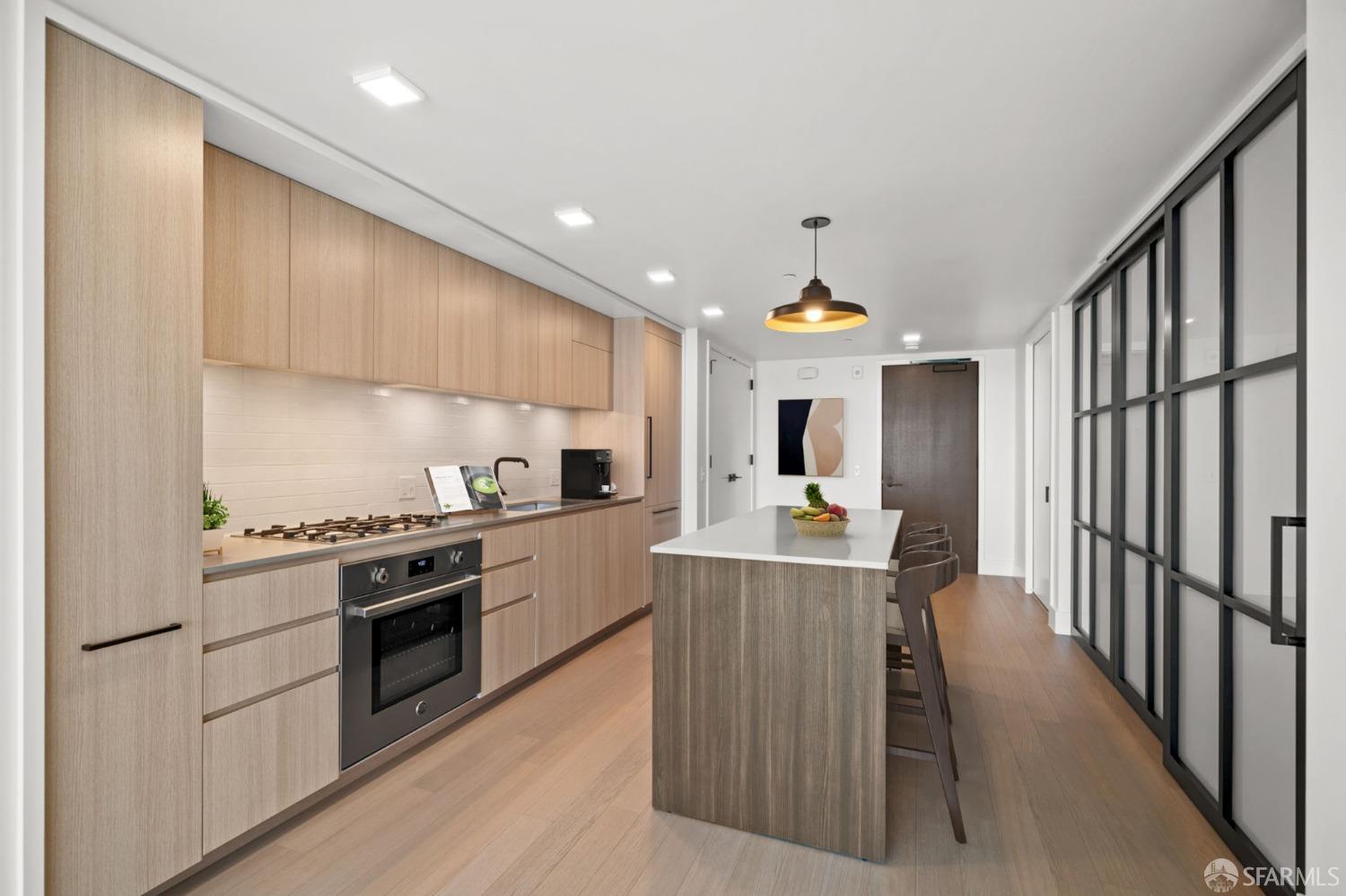 950 Tennessee Street # 411