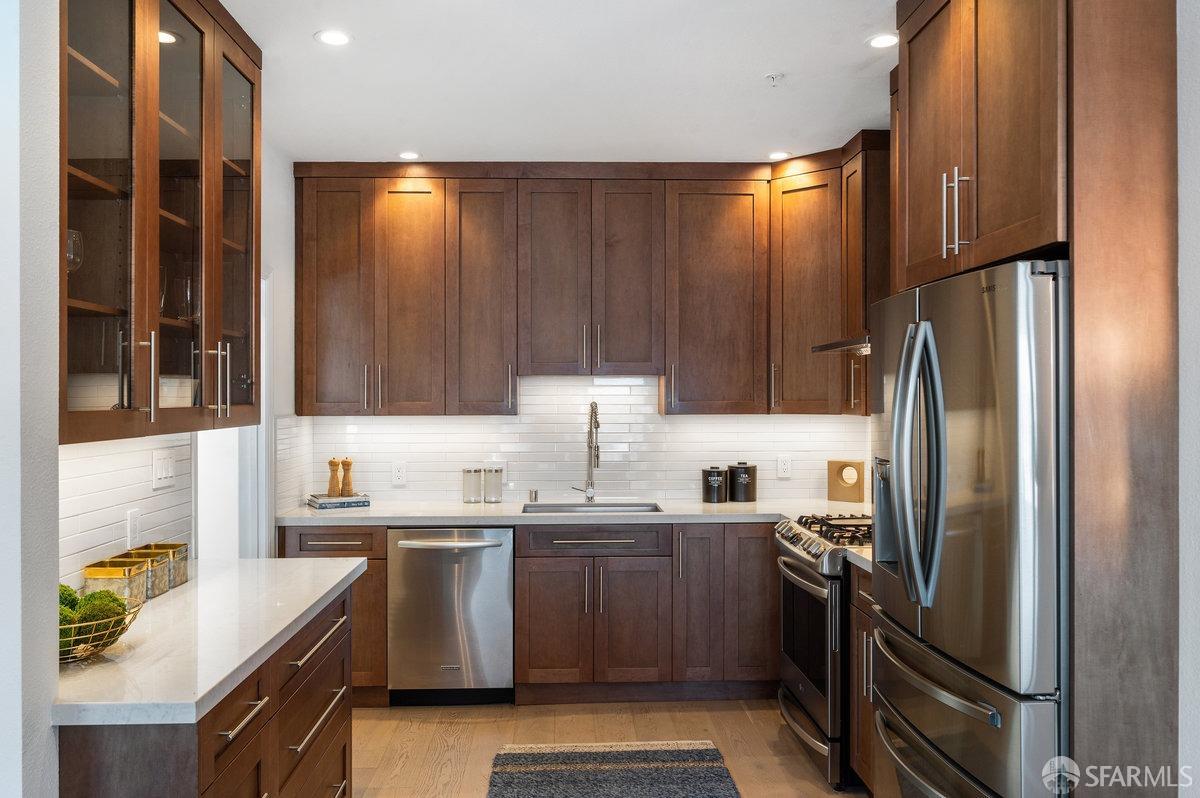 430 Masonic Avenue # 201