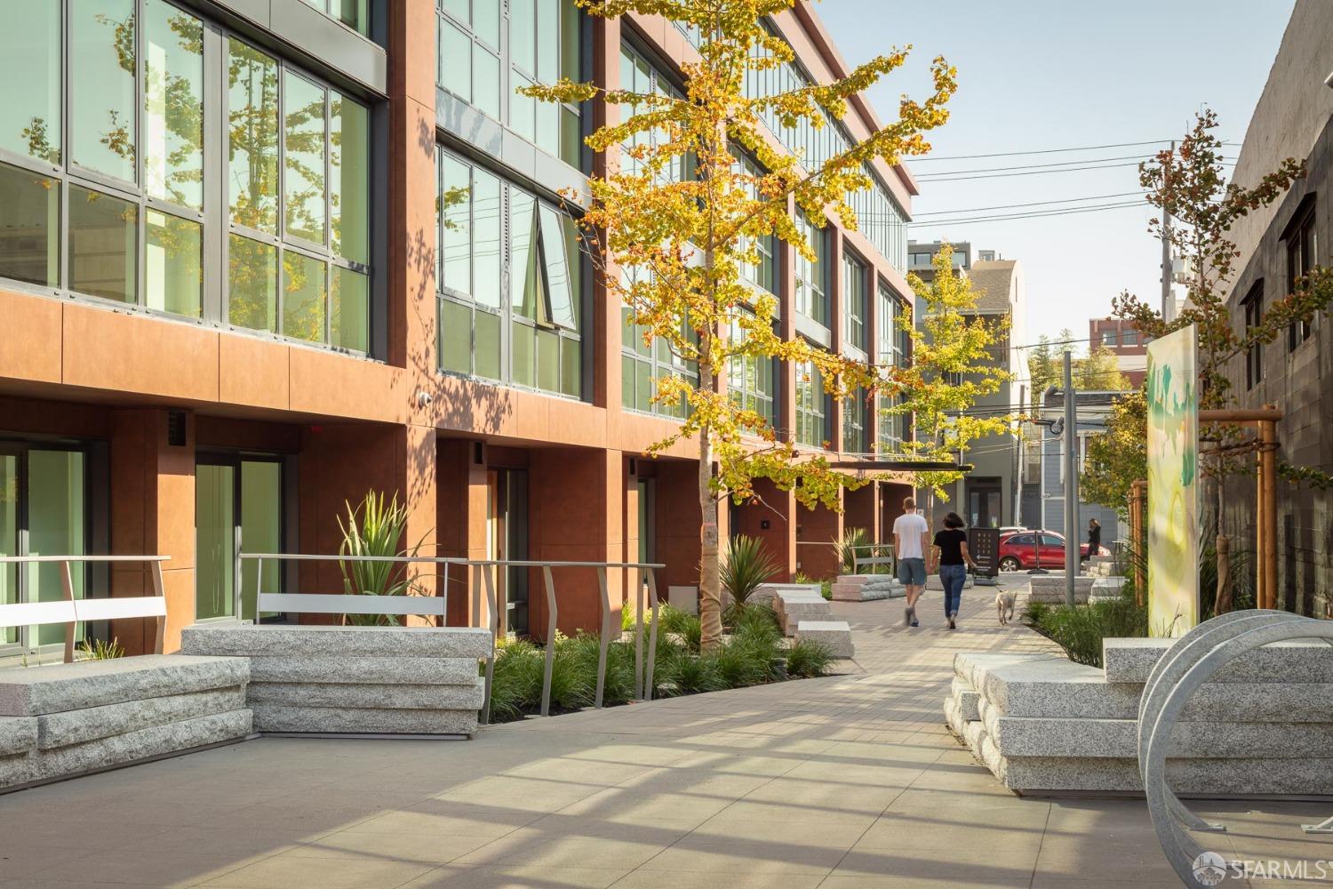 950 Tennessee Street # 412