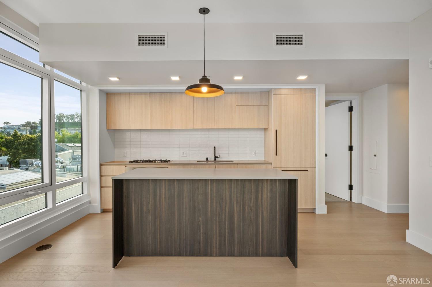 950 Tennessee Street # 412