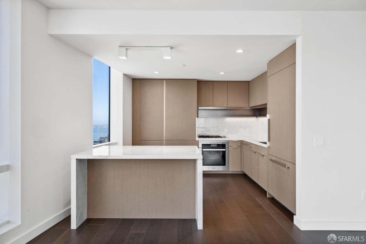488 Folsom Street # 3604
