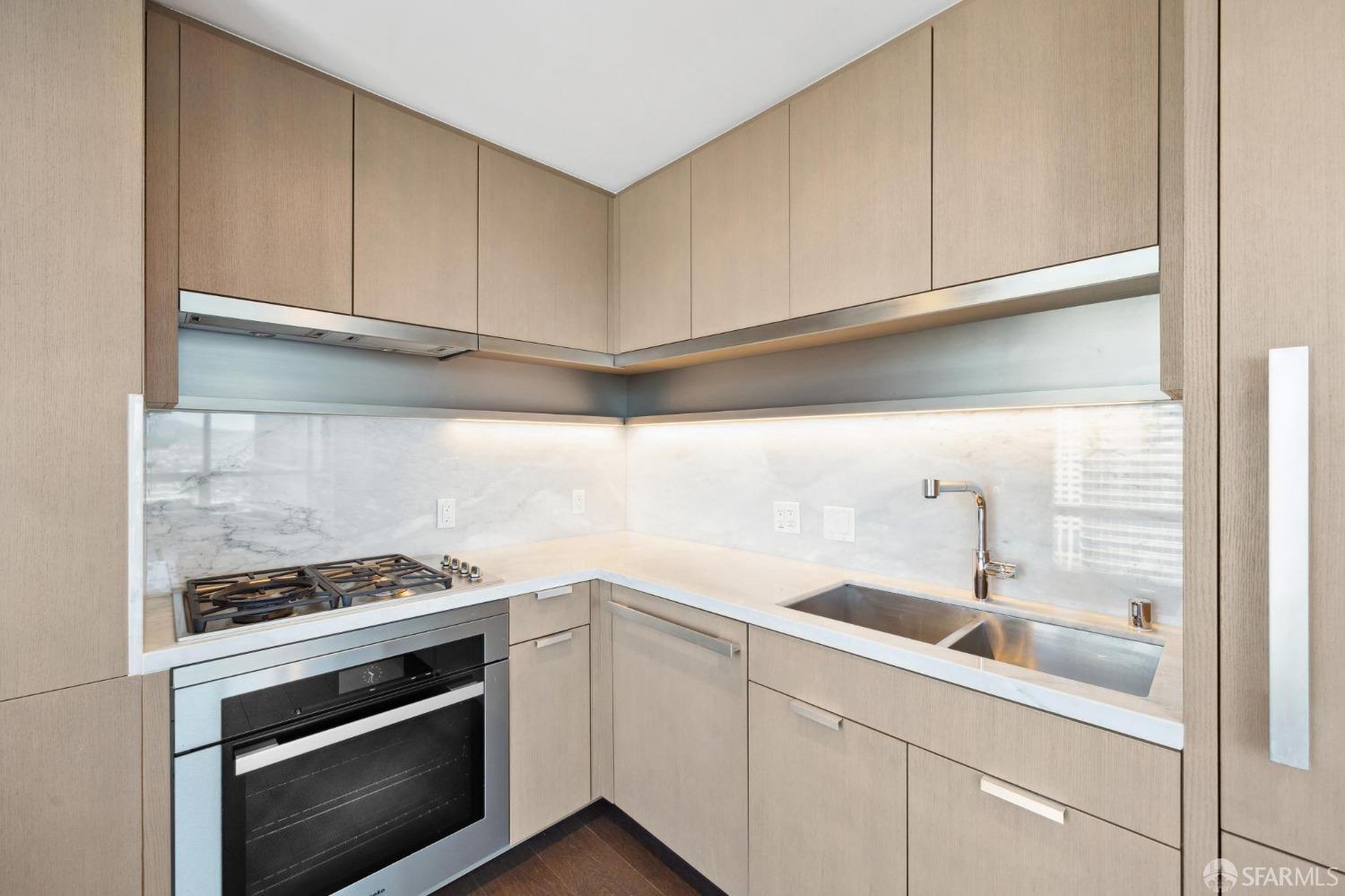488 Folsom Street # 3604