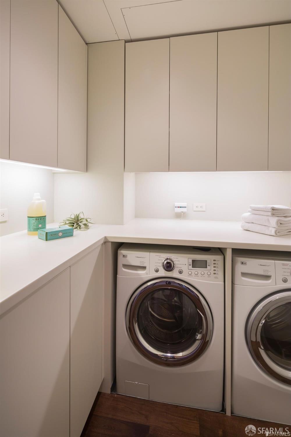 690 Market Street # 2402