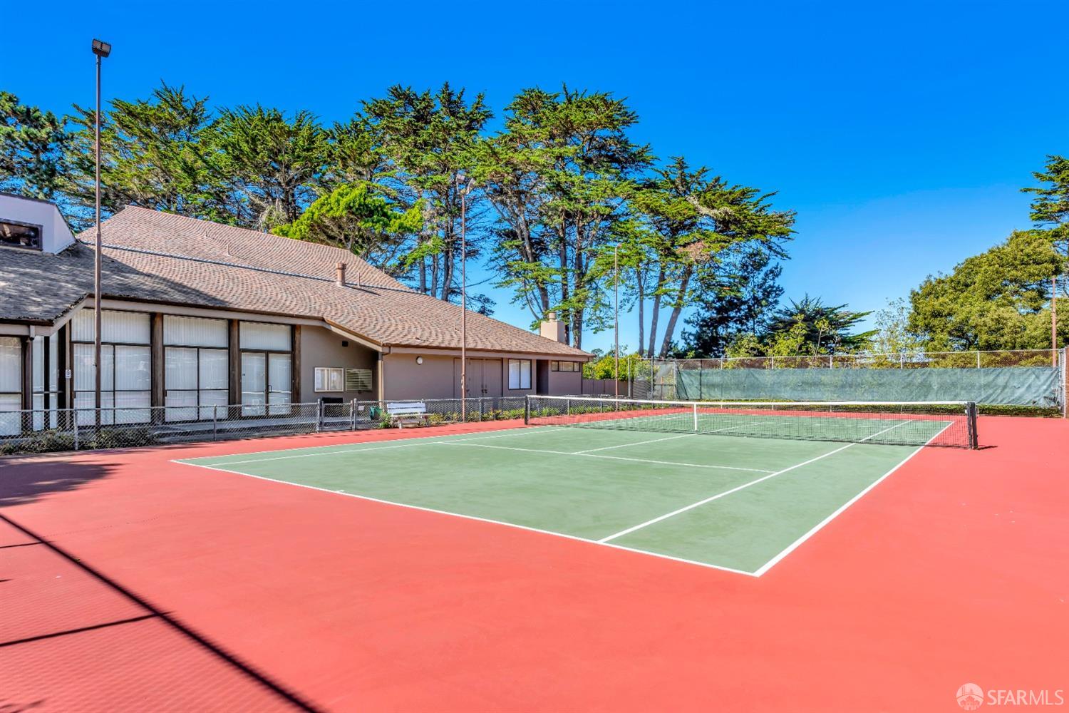 208 N Lake Merced Hills # 2E
