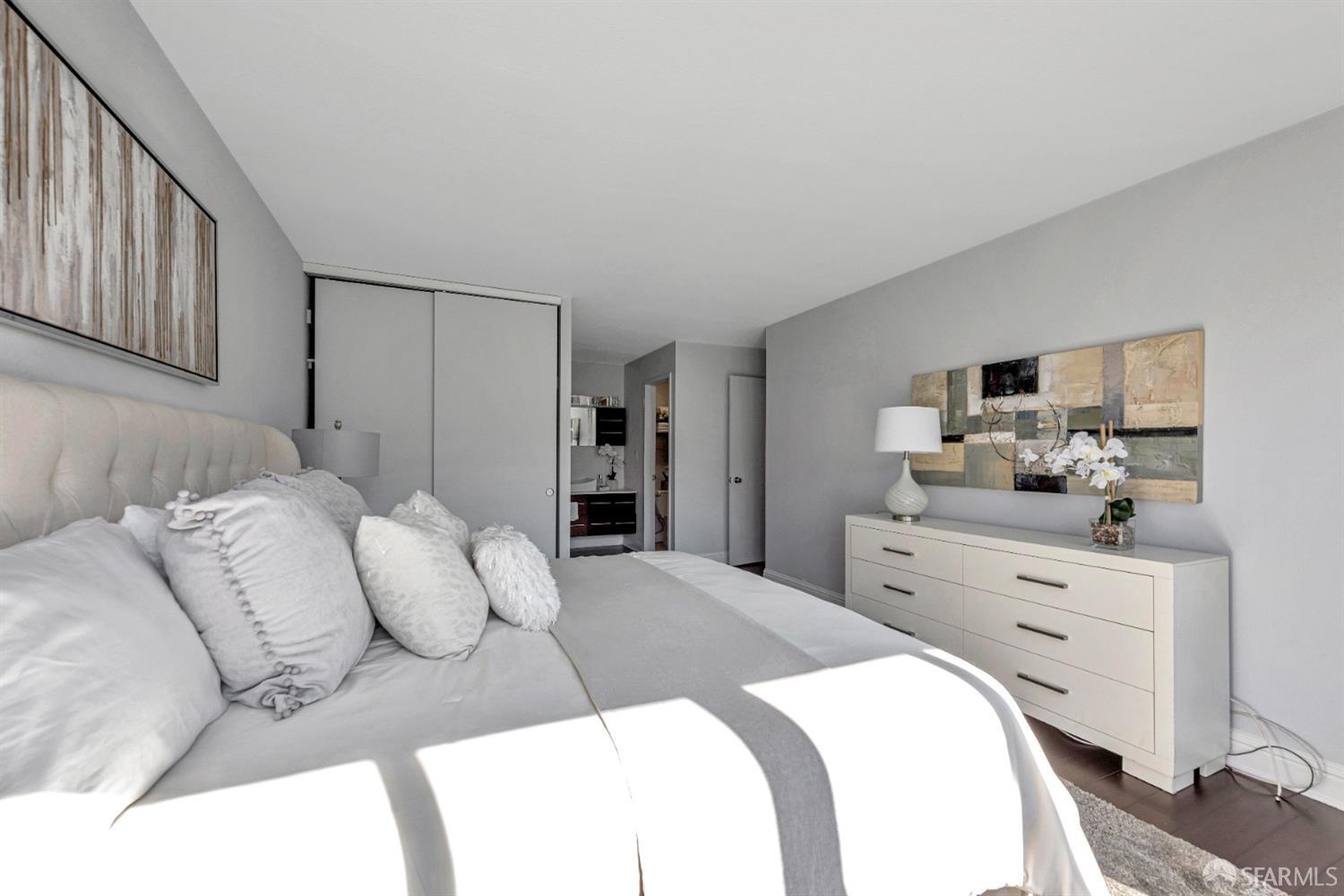 208 N Lake Merced Hills # 2E