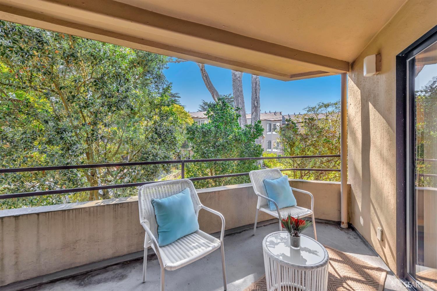 208 N Lake Merced Hills # 2E