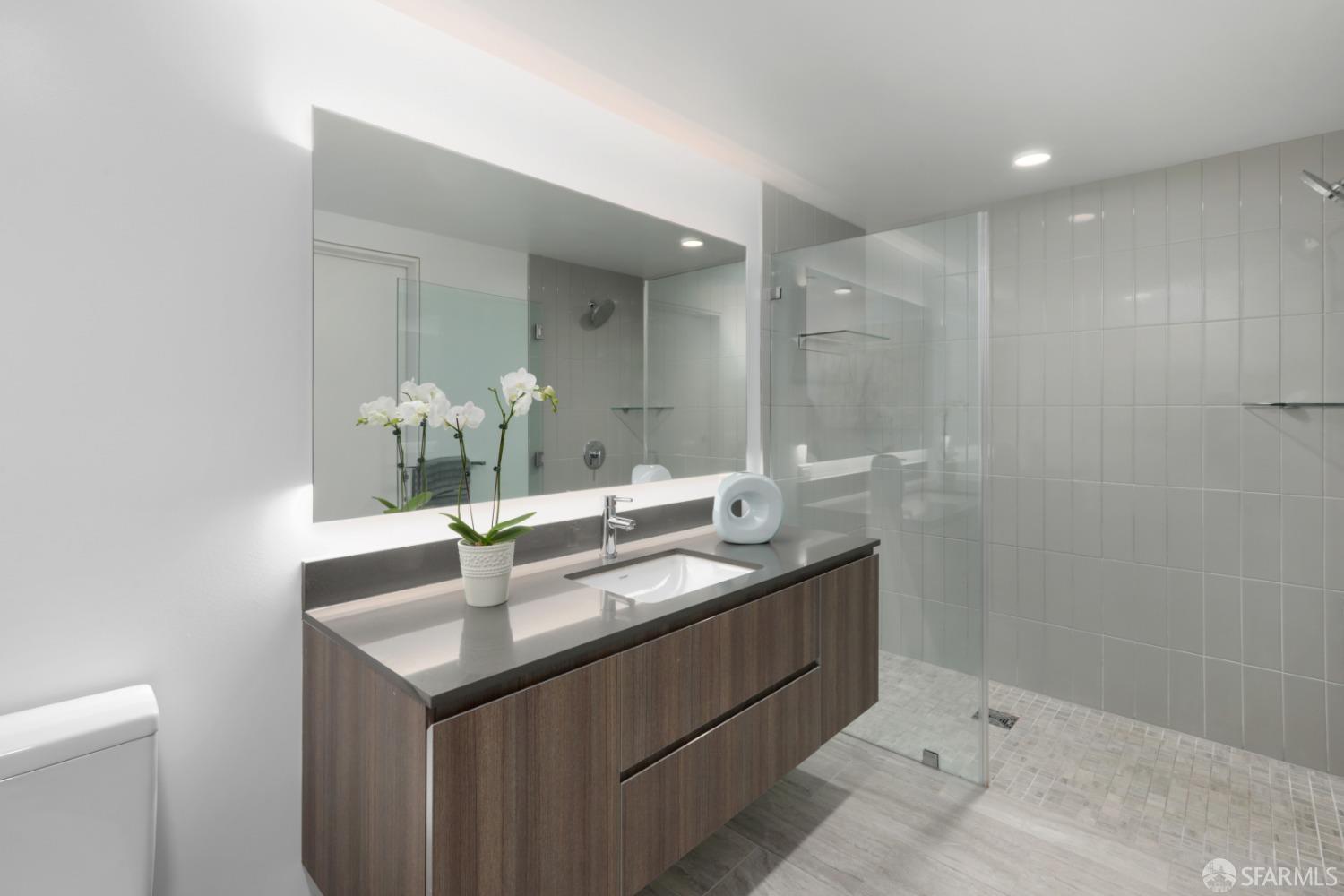 338 Potrero Avenue # 204
