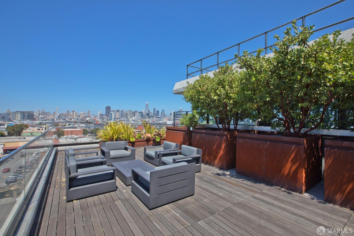 338 Potrero Avenue # 204
