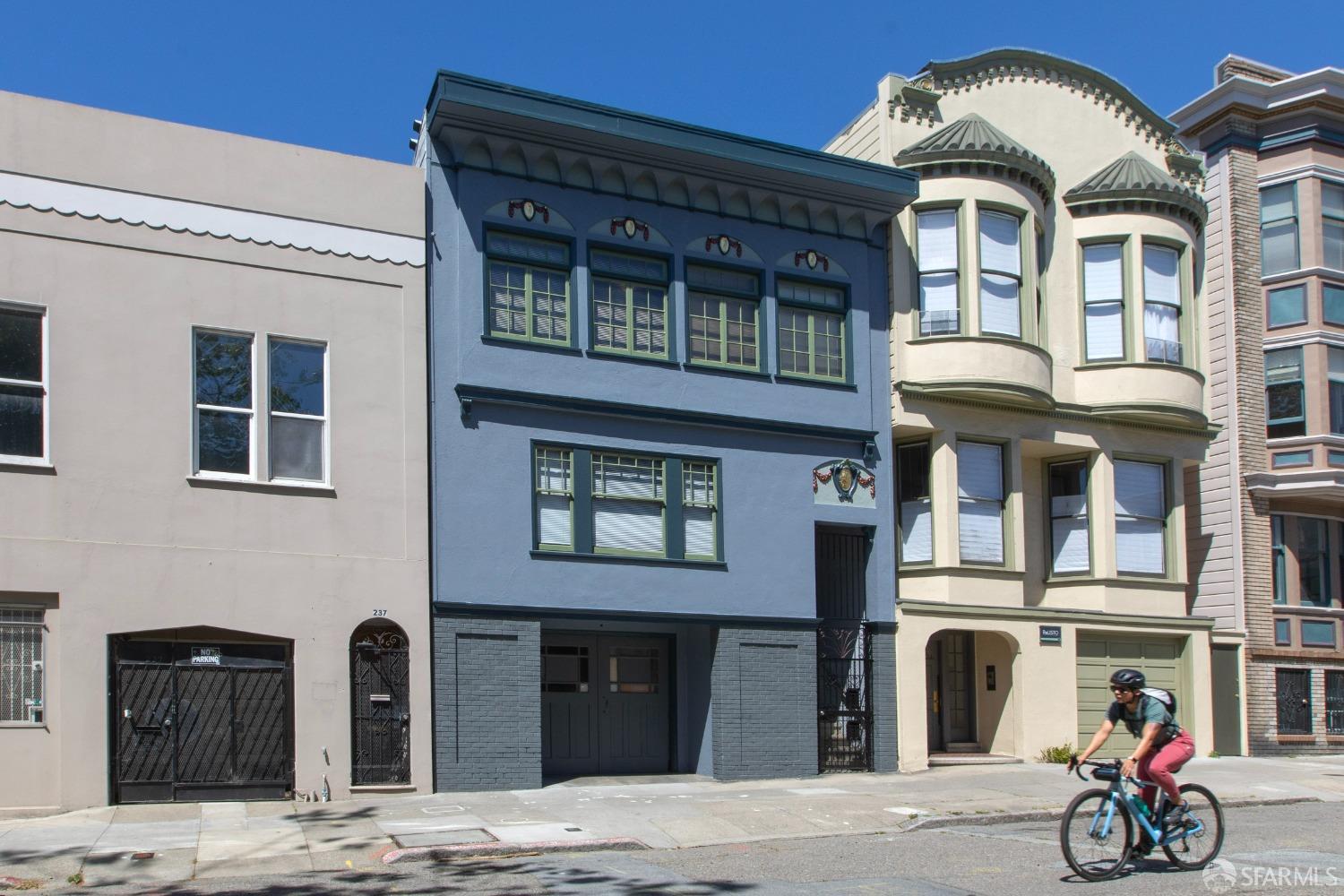 241-243 Scott Street