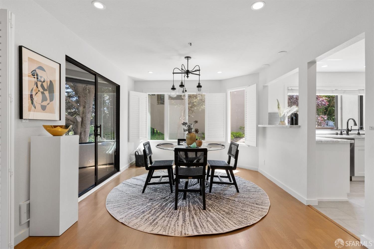 208 N Lake Merced Hills # 1F