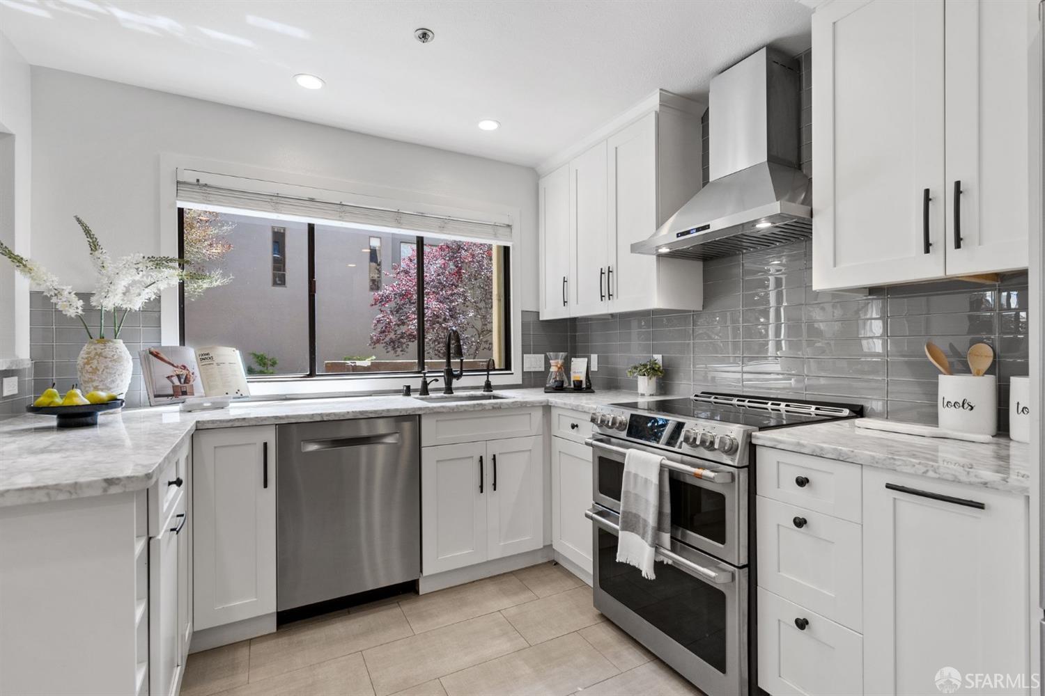 208 N Lake Merced Hills # 1F