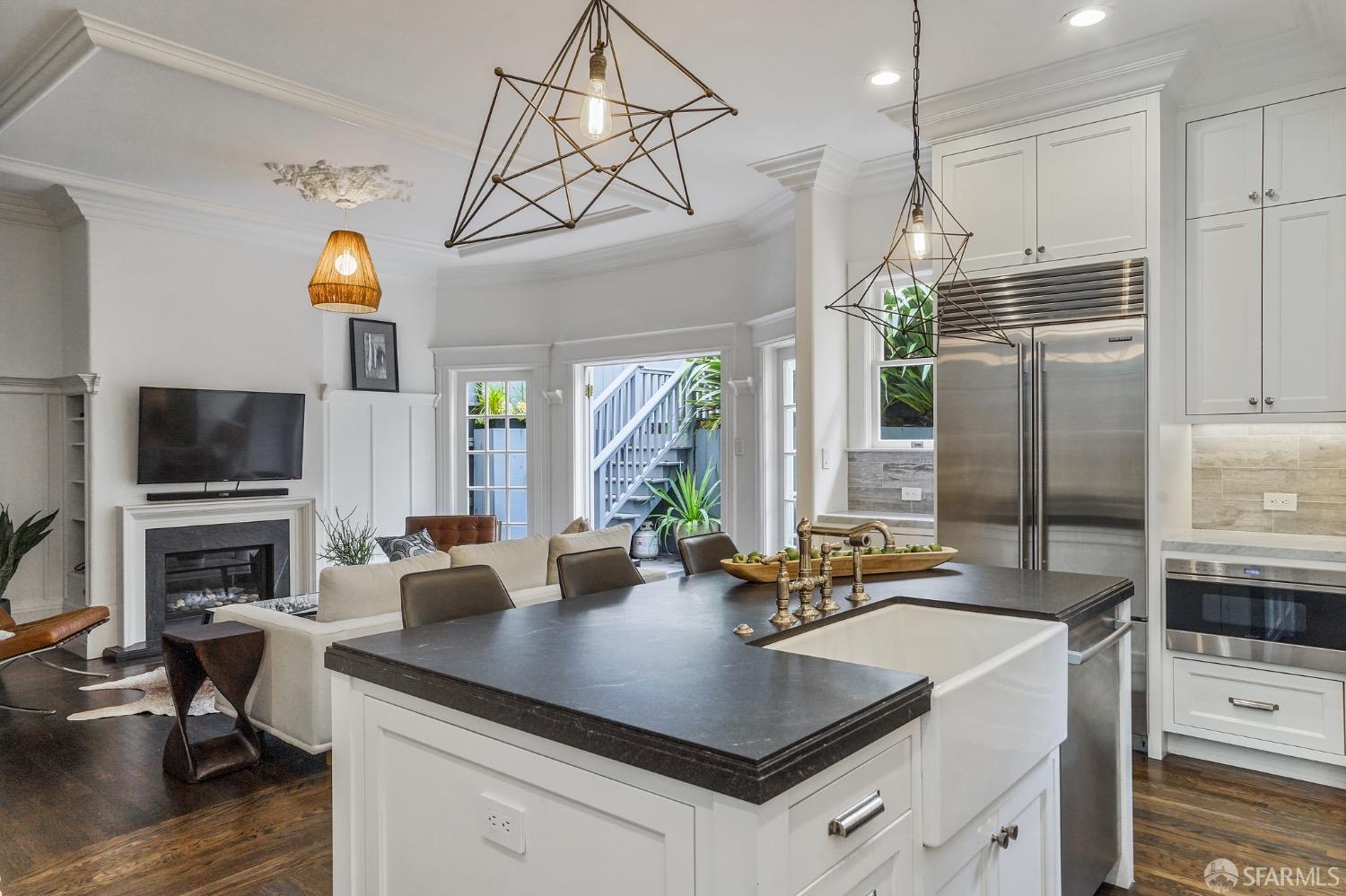 3042 Jackson Street # 1
